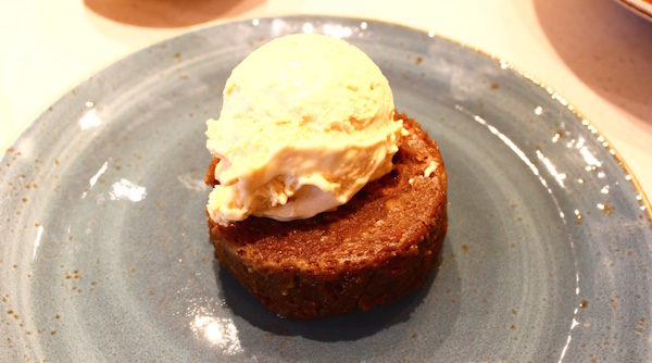 steamed-carrot-cake-sweet potato-icecream